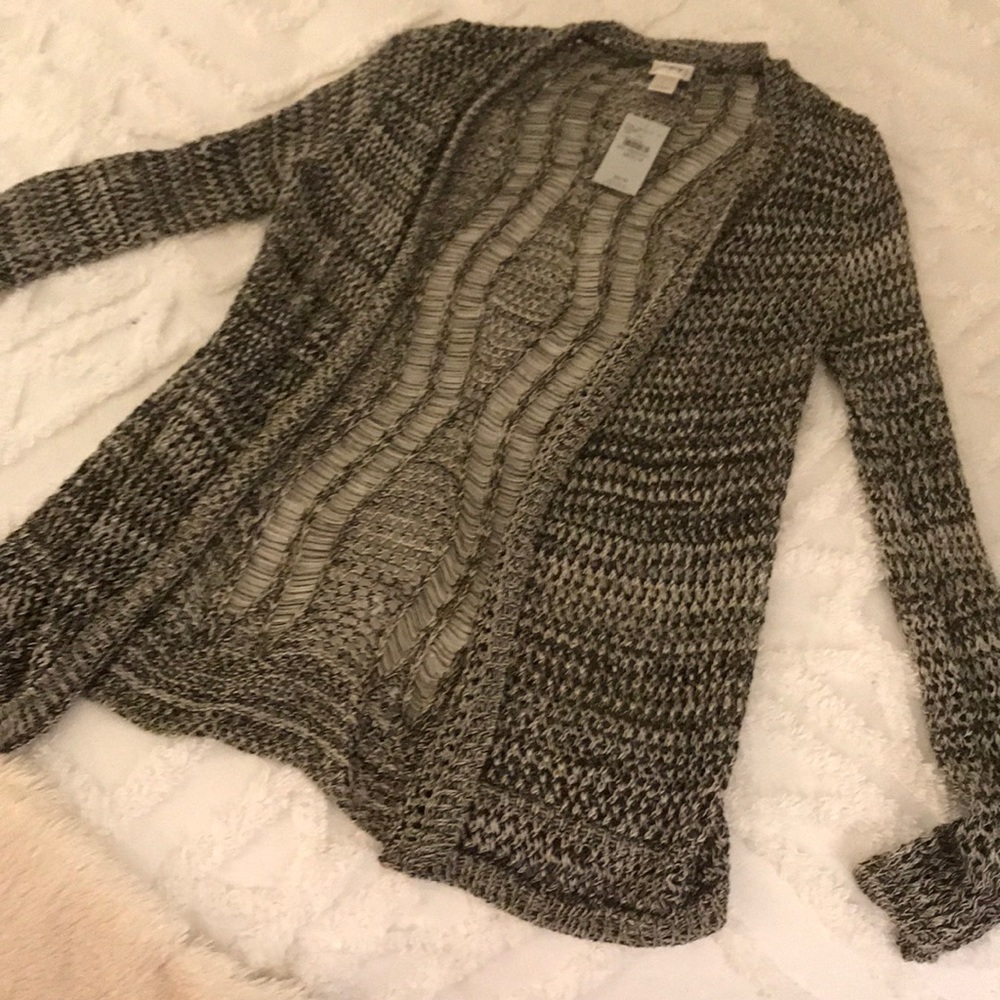 Daytrip black and white cardigan
